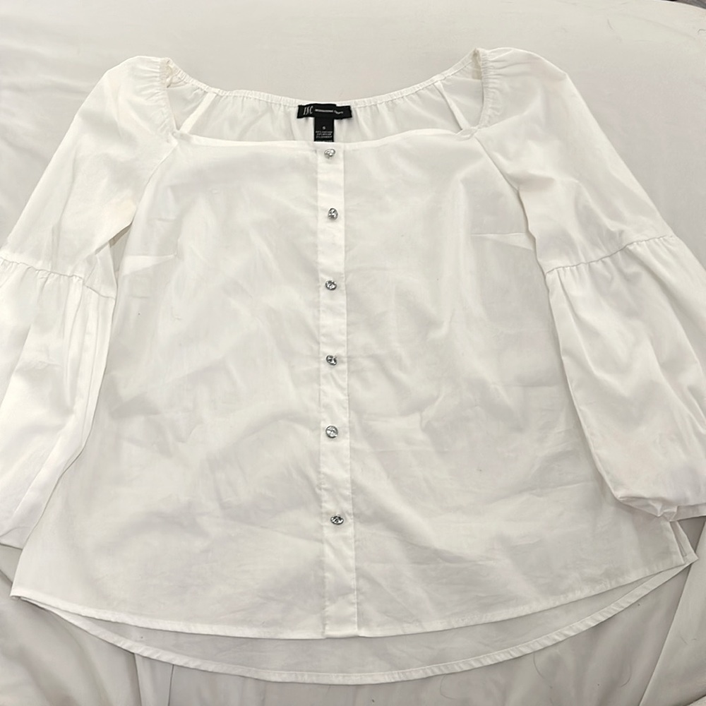 Square-neck blouse